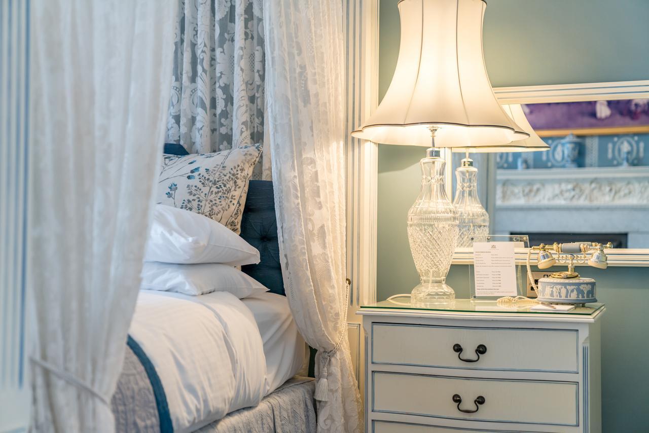 Stapleford Park Hotel & Spa Мелтън Моубрей Екстериор снимка