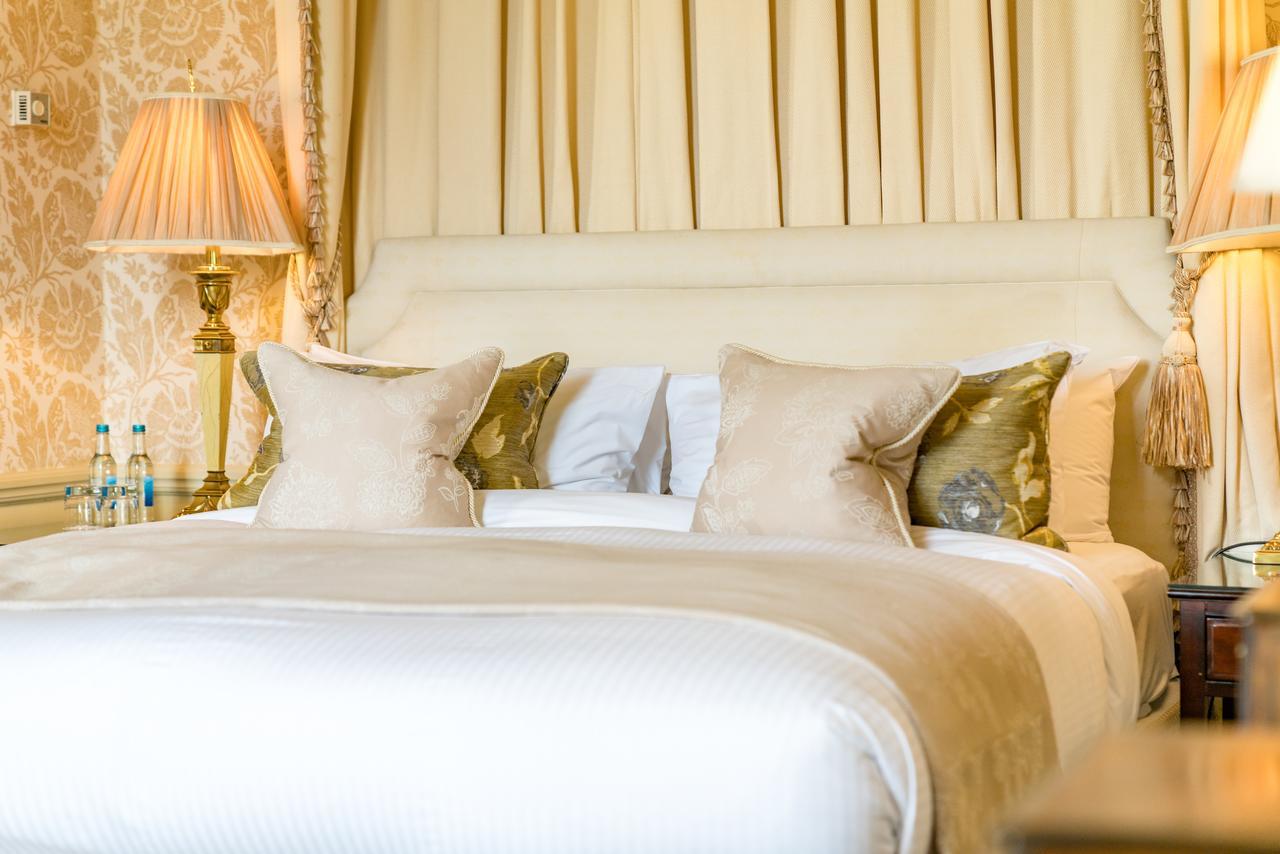 Stapleford Park Hotel & Spa Мелтън Моубрей Екстериор снимка